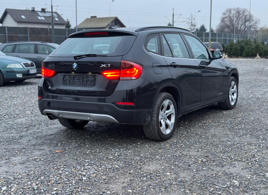 BMW X1 2014 — photo 2